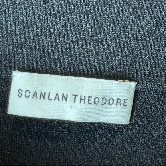 Scanlan Theodore Micro Crepe Boat Neck Sweater M - Picture 13 of 15